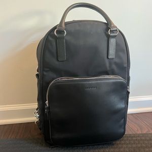EUC Lo & Sons The Rowledge Large Black Backpack